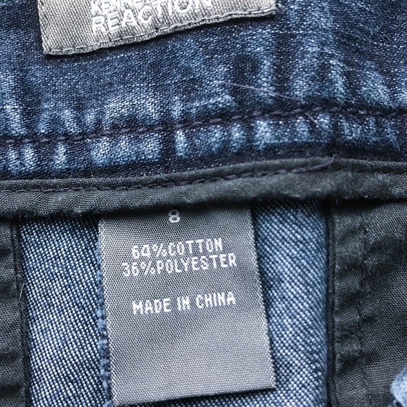 Kenneth Cole Reaction Denim Shorts size 8 - Picture 6 of 6